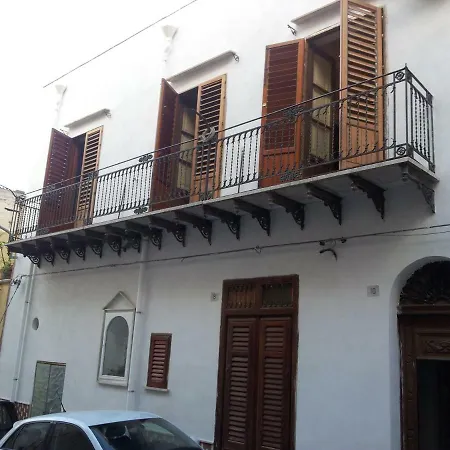 Donn'anna Pensión Castellammare del Golfo